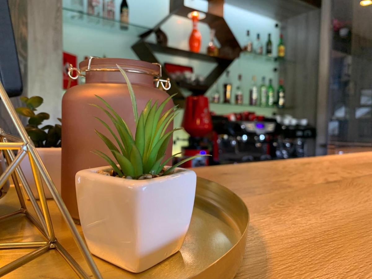 凯雷德酒店 波亚纳布拉索夫 外观 照片